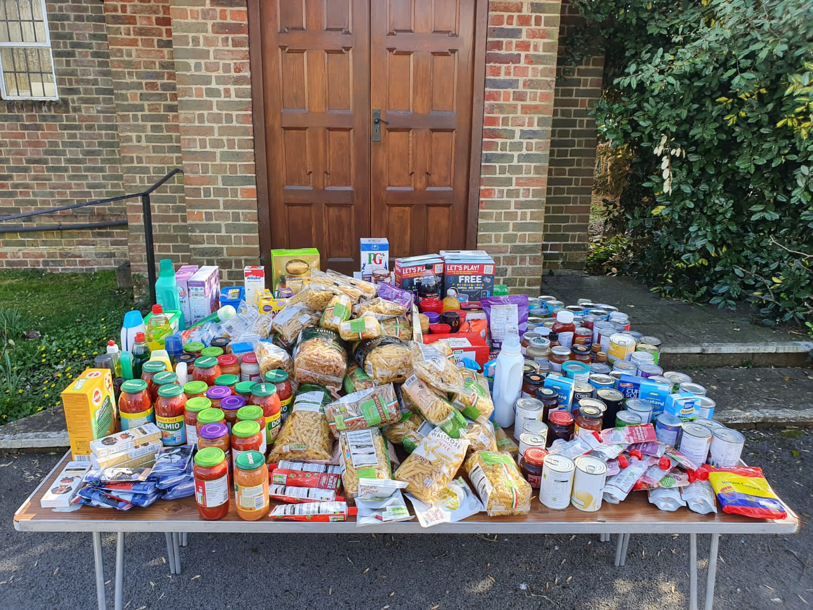 Easter Foodbank collection